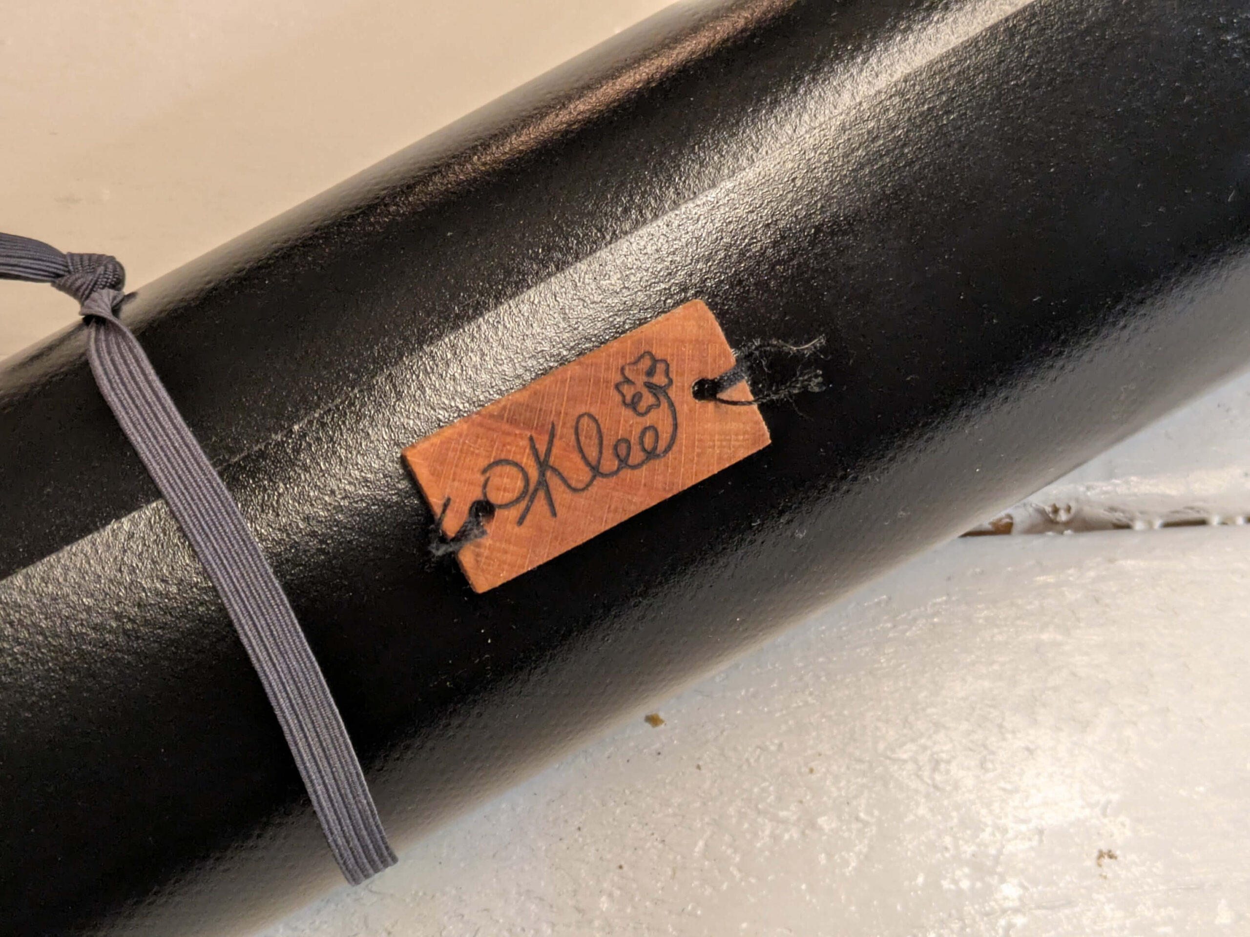 Umtopfmatte und Bastelmatte mit aufstellbarem Rand – wasserdicht & abwischbar (67 x 92 cm)